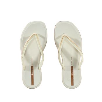 Sandalia-Bege-Claro-Glow-|-Ipanema-Tamanho--33---Cor--BEGE-CLARO-0